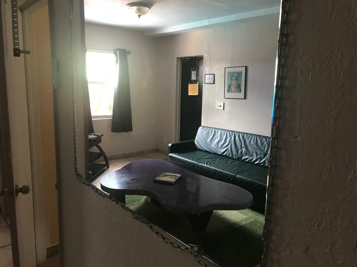 Inn Leather Guest House-Gay Male Only Fort Lauderdale Ngoại thất bức ảnh